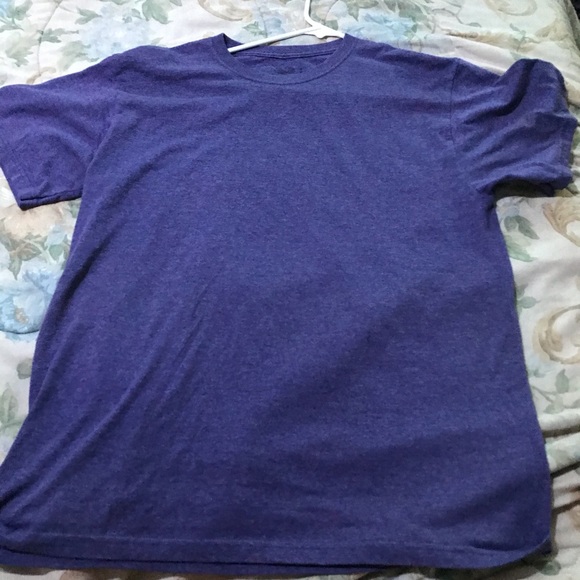 purple t-shirt fruit of the loom - Picture 3 of 3